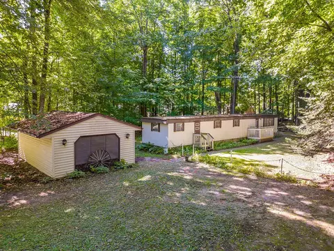 9285 Beech Tree, Suring, WI 54174
