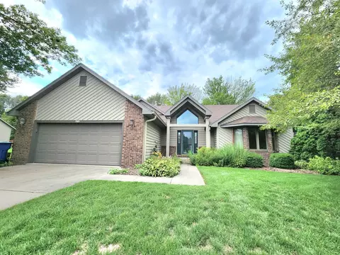 4418 Hunters Gln, Sheboygan, WI 53083