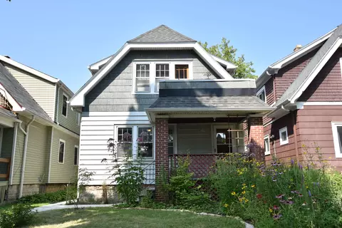 3125 N Dousman #3125A, Milwaukee, WI 53212