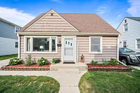 3525 N 92nd, Milwaukee, WI 53222