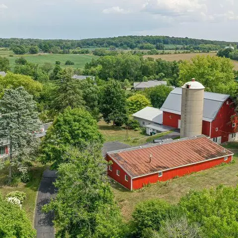 s79w25925 National, Vernon, WI 53149