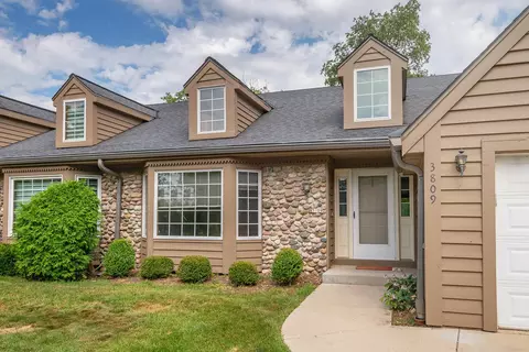 3809 S Oakridge, Greenfield, WI 53228
