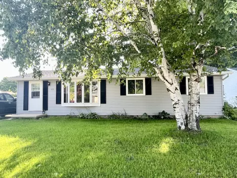 929 S 40th, Manitowoc, WI 54220