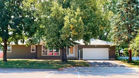 215 W Hilltop, Fort Atkinson, WI 53538