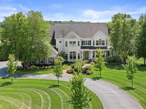 3199 N Canterbury, Summit, WI 53066