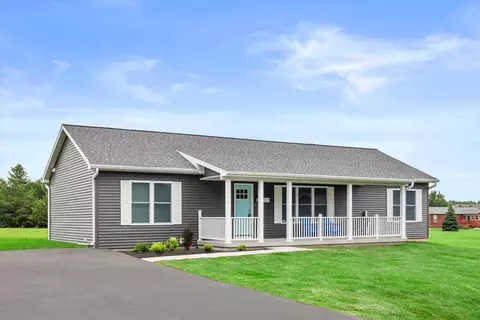 290 Oakbrook, Wisconsin Dells, WI 53965