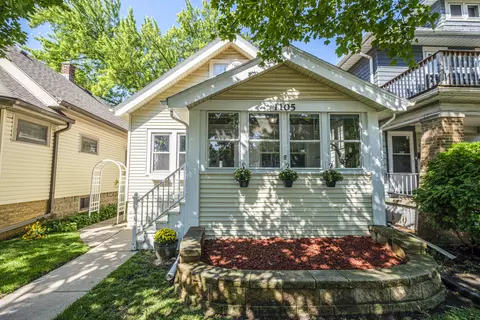 1105 S 74th, West Allis, WI 53214