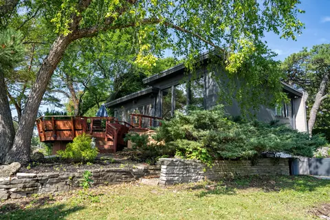 s23w22907 Orchard, Waukesha, WI 53186