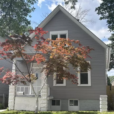 1639 S 20th, Milwaukee, WI 53204