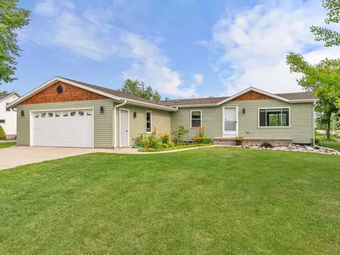 4130 Menasha, Manitowoc, WI 54220