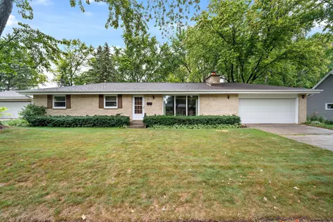n86w6314 Brookdale, Cedarburg, WI 53012