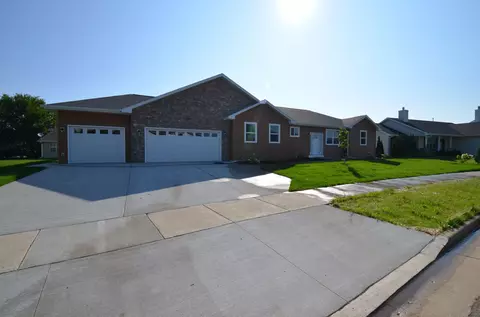 201 S Ash, Whitewater, WI 53190