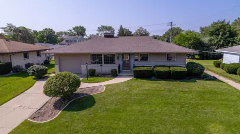 5723 Oakwood, Greendale, WI 53129