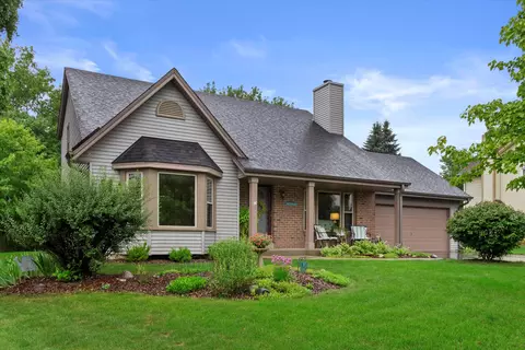 w227n2695 Aspenwood, Waukesha, WI 53186
