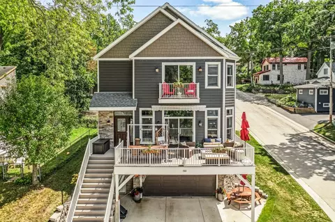 388 Park, Pewaukee, WI 53072