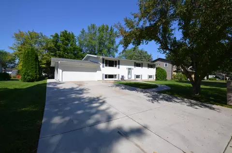348 S Woodland, Whitewater, WI 53190