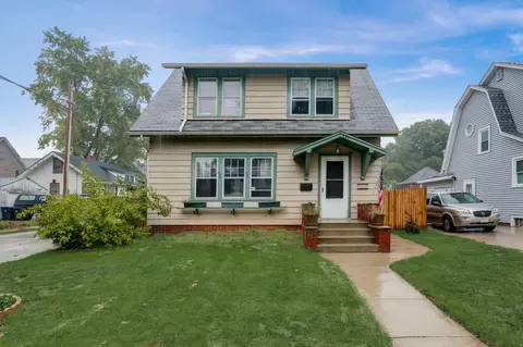 523 Bethesda, Waukesha, WI 53186