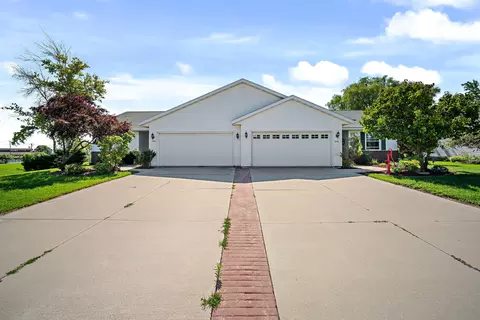 4705 Fox Grv, Sheboygan, WI 53081