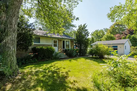 3564 County Rd W, Saukville, WI 53074