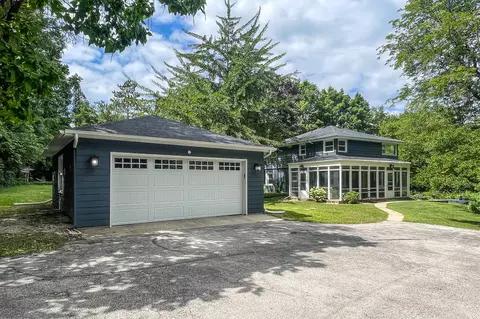925 Egan, Brookfield, WI 53045