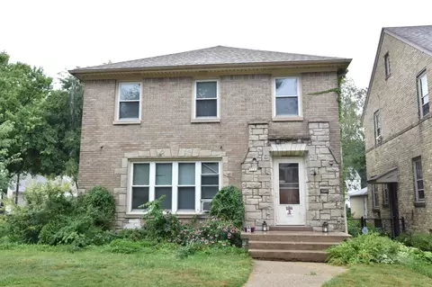 5304 W Nash, Milwaukee, WI 53216