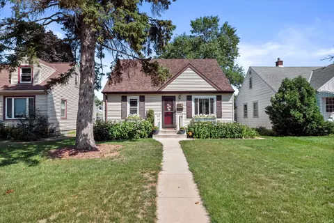 1314 S 114th, West Allis, WI 53214