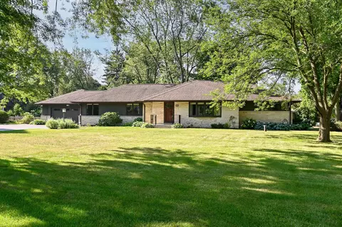 12745 Lee, Elm Grove, WI 53122