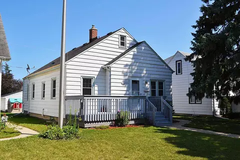 4138 S 5th, Milwaukee, WI 53207