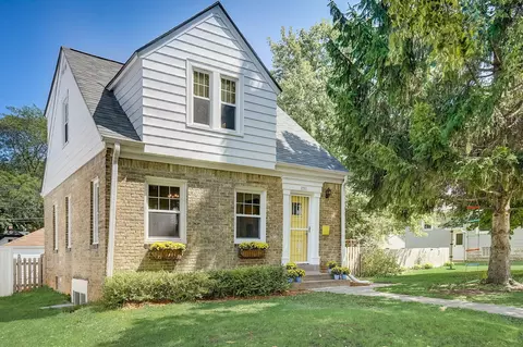 2922 S 48th, Milwaukee, WI 53219