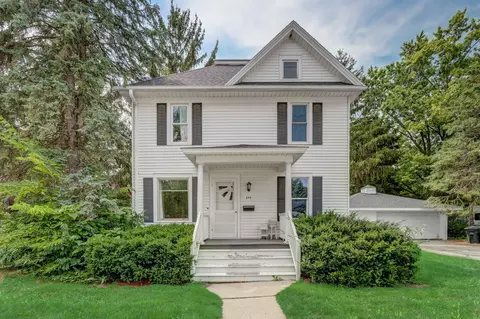409 N Rochester, Mukwonago, WI 53149