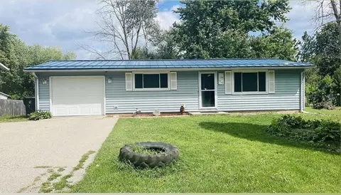 510 Bob-o-link, Westfield, WI 53964
