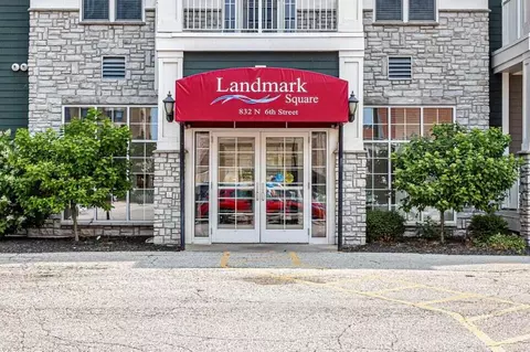 832 N 6th #220, Sheboygan, WI 53081