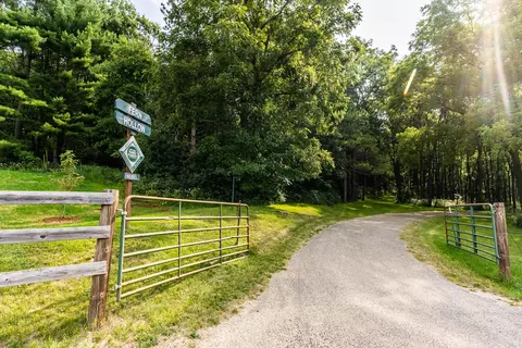 4349 Freds, Ridgeway, WI 53582