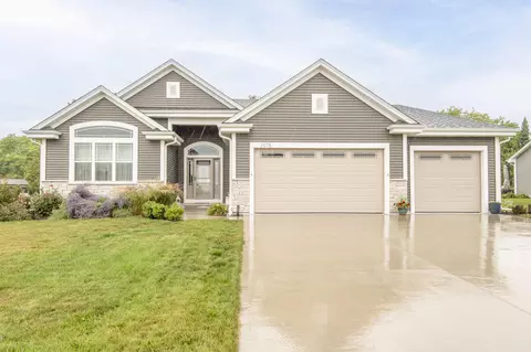 2078 E Teton, Grafton, WI 53024