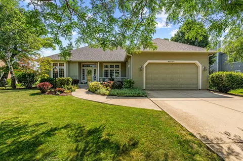 s96w13214 Linksway, Muskego, WI 53150