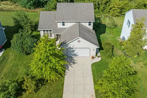 n7979 Woody Lane, Ixonia, WI 53036
