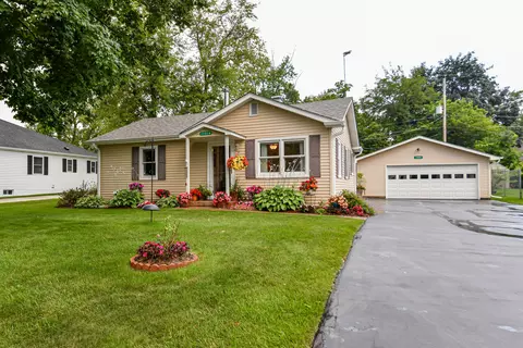 11218 10th, Pleasant Prairie, WI 53158