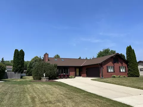 7547 S Bishops, Franklin, WI 53132