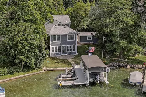 n7981 Surfwood Drive, La Grange, WI 53121