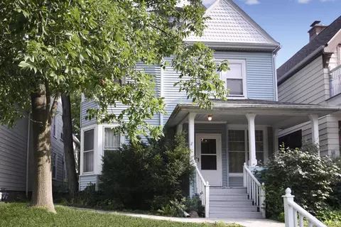507 E Otjen, Milwaukee, WI 53207