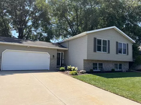 650 Evergreen, Portage, WI 53901
