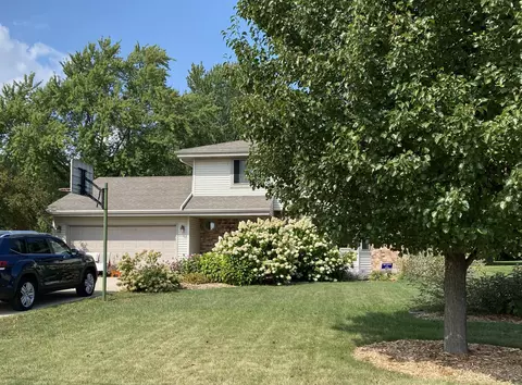 2504 E Grange, Cudahy, WI 53110