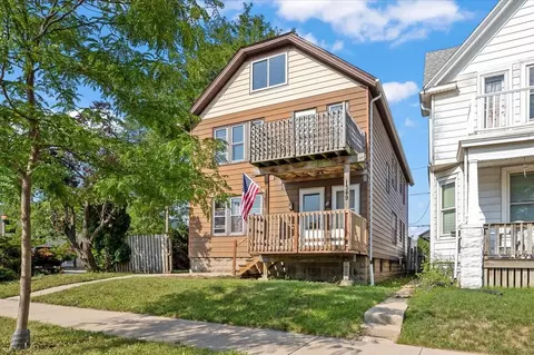 1349 S 71st #1351, West Allis, WI 53214