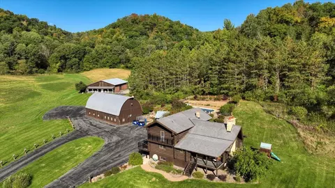 N2286 Lonesome Valley, Bergen, WI 54658