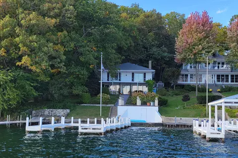 469 Outing, Williams Bay, WI 53191