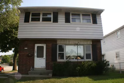 9703 W Lincoln, West Allis, WI 53227