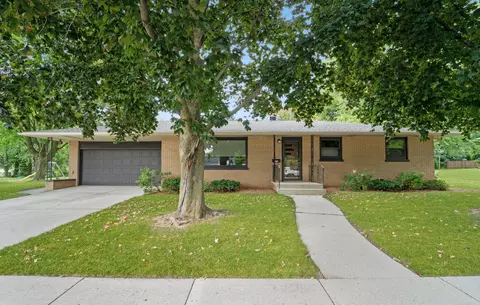 2330 Illinois, New Holstein, WI 53061
