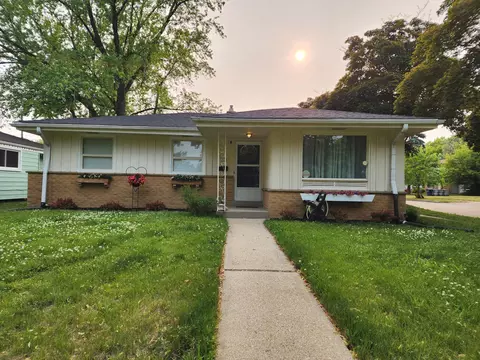 6919 N 40th, Milwaukee, WI 53209