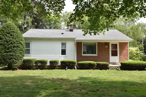 8034 N Whitney, Fox Point, WI 53217