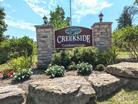 303 Creekside, Delavan, WI 53115